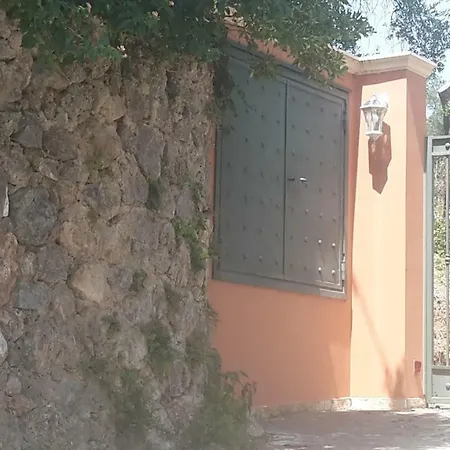 Bella Vista Apartman Káto Korakiána